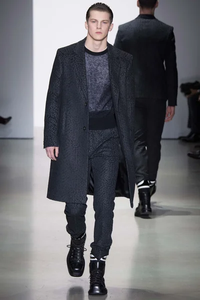 Look 2